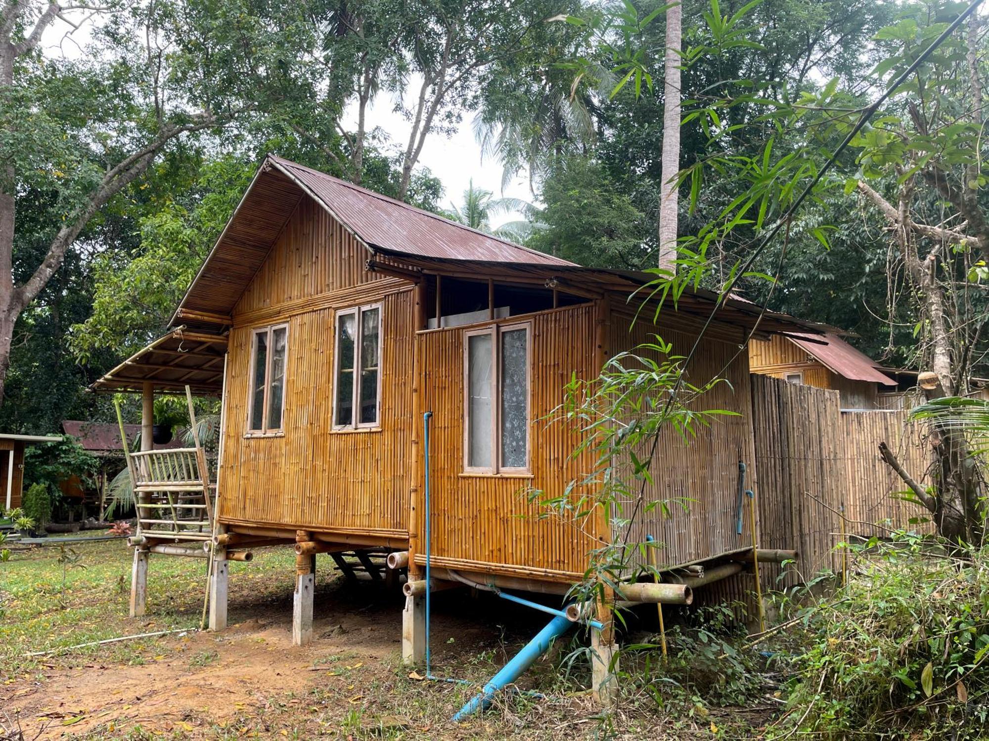 Coffee And Resort Koh Phayam Exterior photo